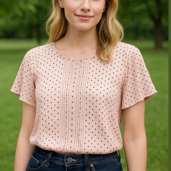 philosophy republic clothing Tops - Philosophy Blouse Flutter Sleeve XL Blush Pink Black